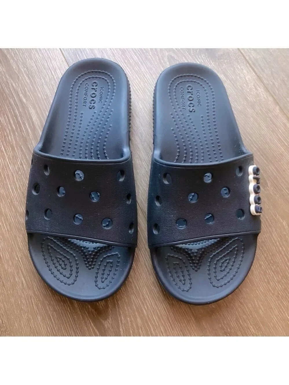 CROCS Classic II Slide Sandals Navy Blue men’s 3/women’s 5 with crocs charm